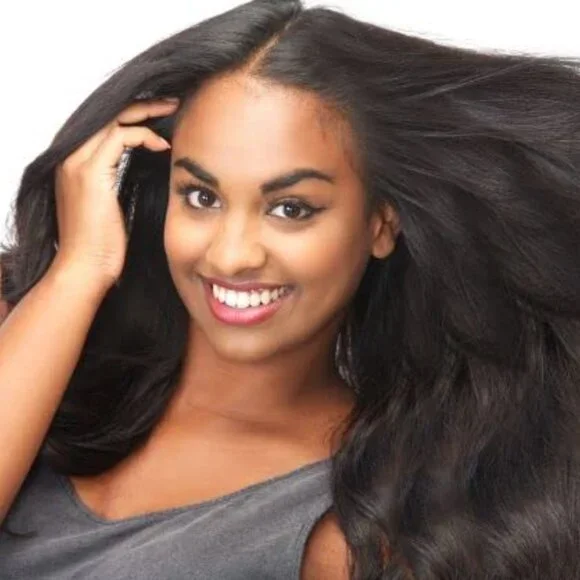 Simply Stylin' Light Silk Spray - Anti Frizz - Hair Detangler & Wig Spray - Picture 5 of 6